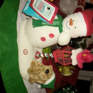 2013 Holiday Christmas carolers light up, motion 10th anniversary with tag